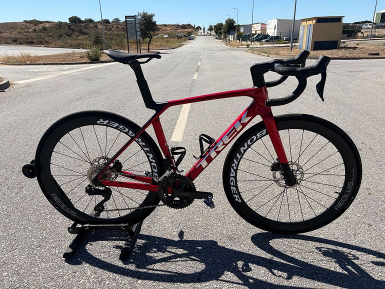 Trek Madone SL 6 Gen 8 2025