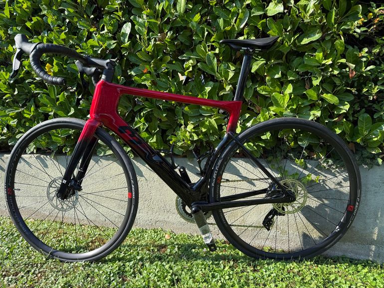 3T STRADA RIVAL AXS 2X12 2024