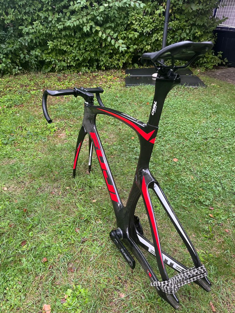 Used Fuji Track Elite Frameset 2024 Frameset – € 1.999 | buycycle