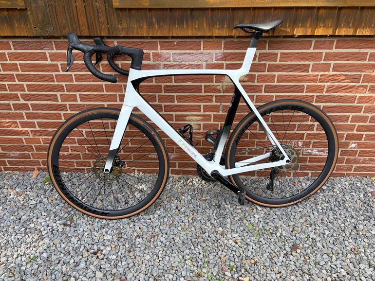 Trek Madone SL 6 Gen 8 2025