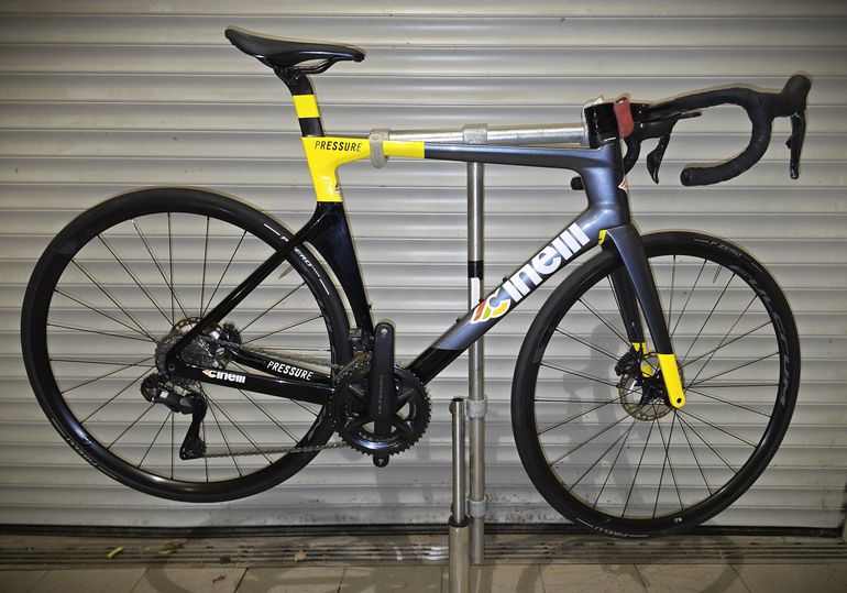 Cinelli Pressure Ultegra Di2 2023