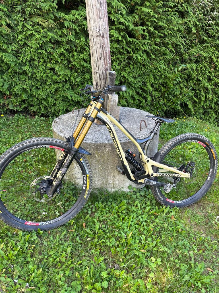 Commencal SUPREME DH 29 / 27 SIGNATURE 2021