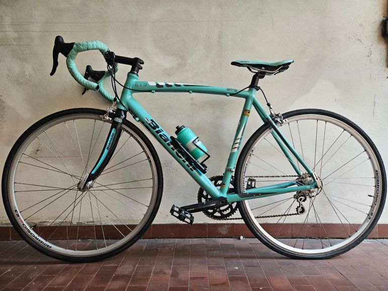 Bianchi Via Nirone 7 Claris 2025 — Price & Specs | 2BX