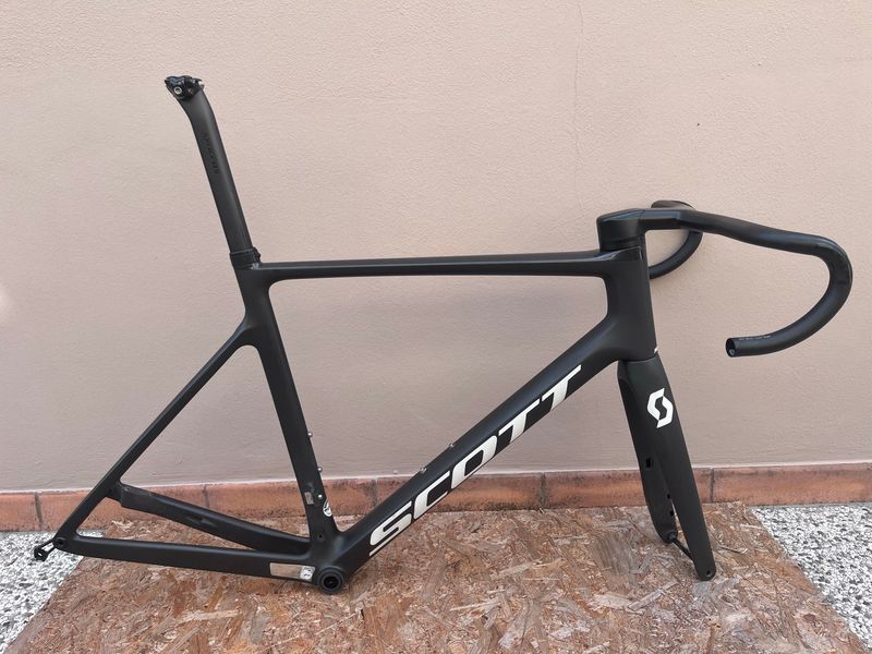 Used Scott Addict Rc Framesets for sale| 70% off new