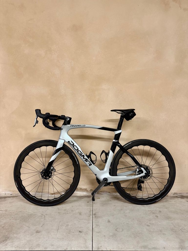 Pinarello DOGMA F RED ETAP AXS Disc 2022