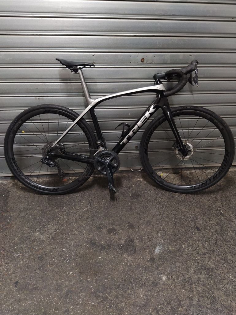 Trek Domane SLR 7 Gen 3 2022