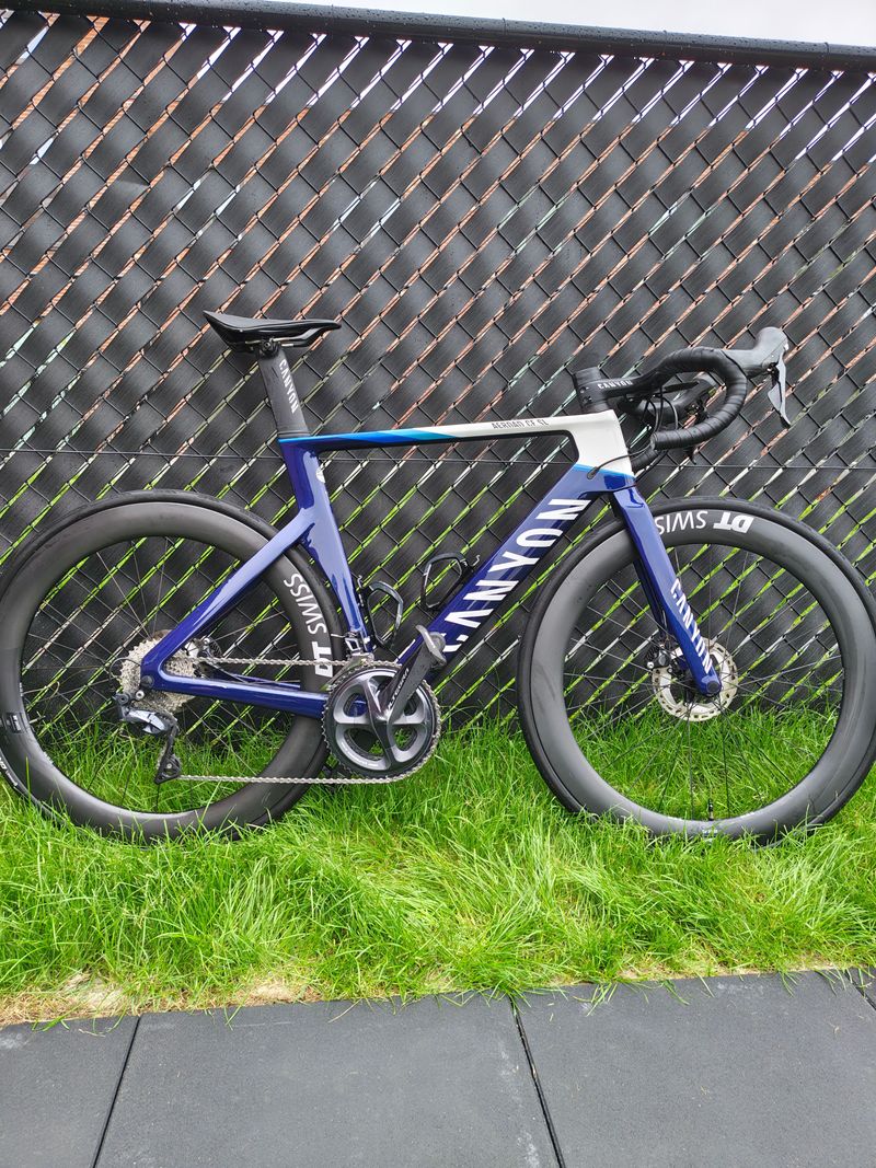 Použité Canyon Aeroad Shimano Ultegra 2023 Road & Gravel