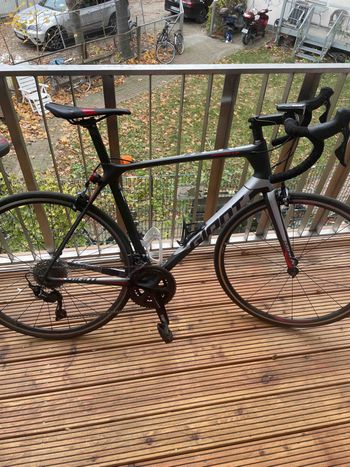 Used Giant TCR Advanced 2 2019 Road & Gravel — image 1 of 4