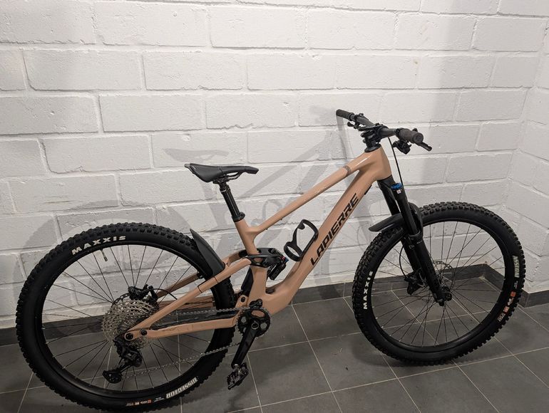 Lapierre Zesty CF 7.9 2025