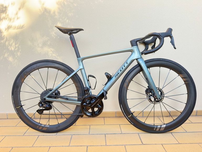Scott Addict RC eRIDE 10 2025