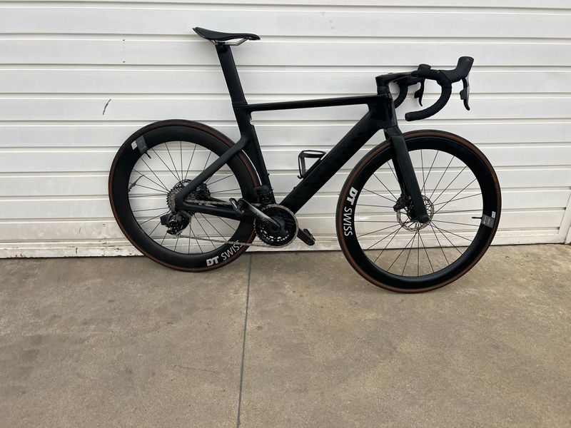 Gebrauchtes Canyon Aeroad CF SLX 8 Force AXS 2023 2023 Road & Gravel