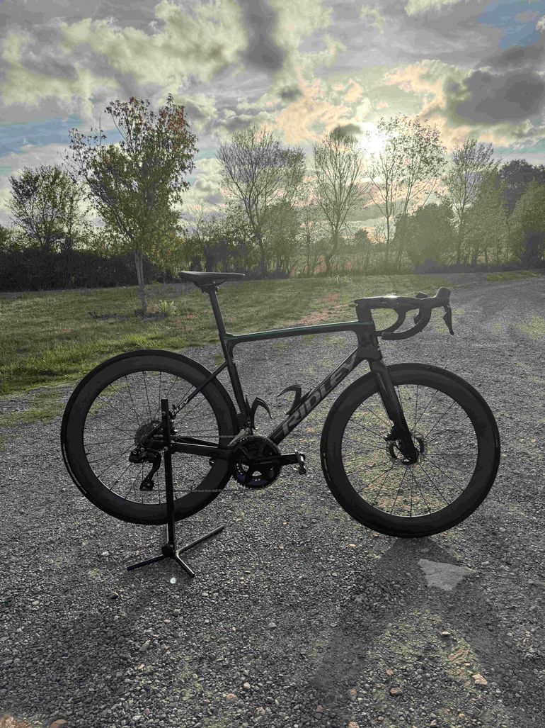 Ridley Falcn - Shimano 105 DI2 // 2x12s 2024