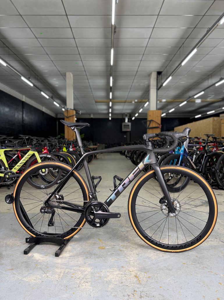 Trek Emonda SLR 7 2021 — Price & Specs | 2BX