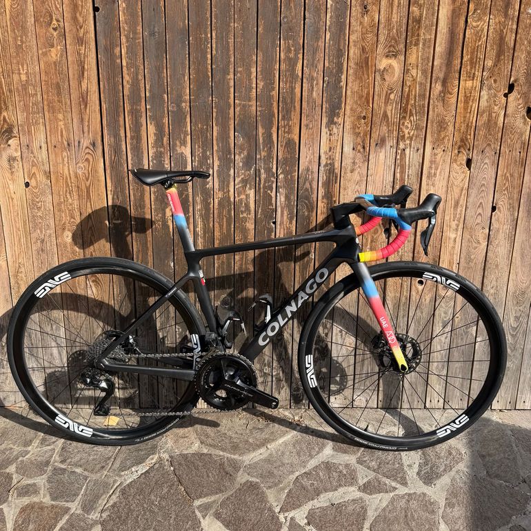 Colnago V4Rs Shimano Dura Ace Di2 2025