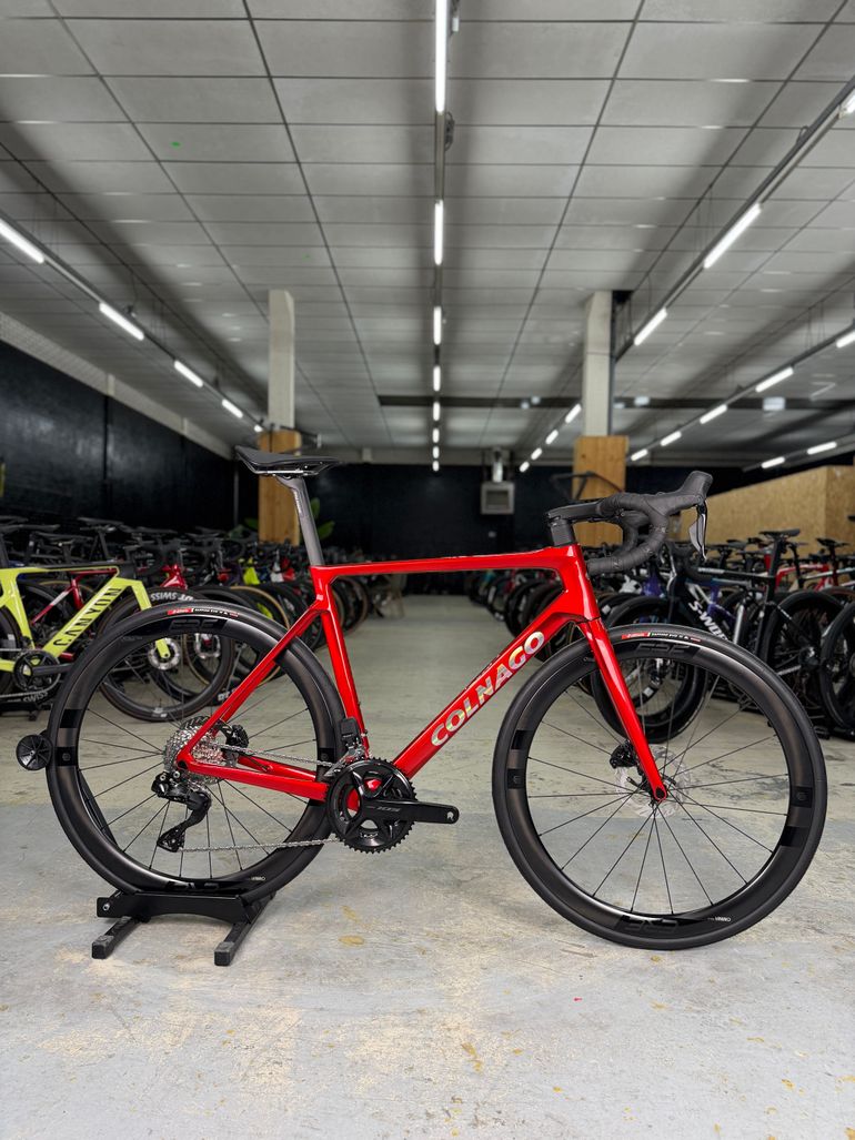 Colnago V4 Shimano 105 Di2 2025
