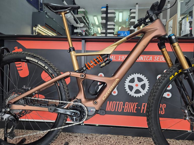 ORBEA RISE LT LTD – TOP DI GAMMA SHIMANO DI2 FOX FACTORY KASHIMA XTR 2025