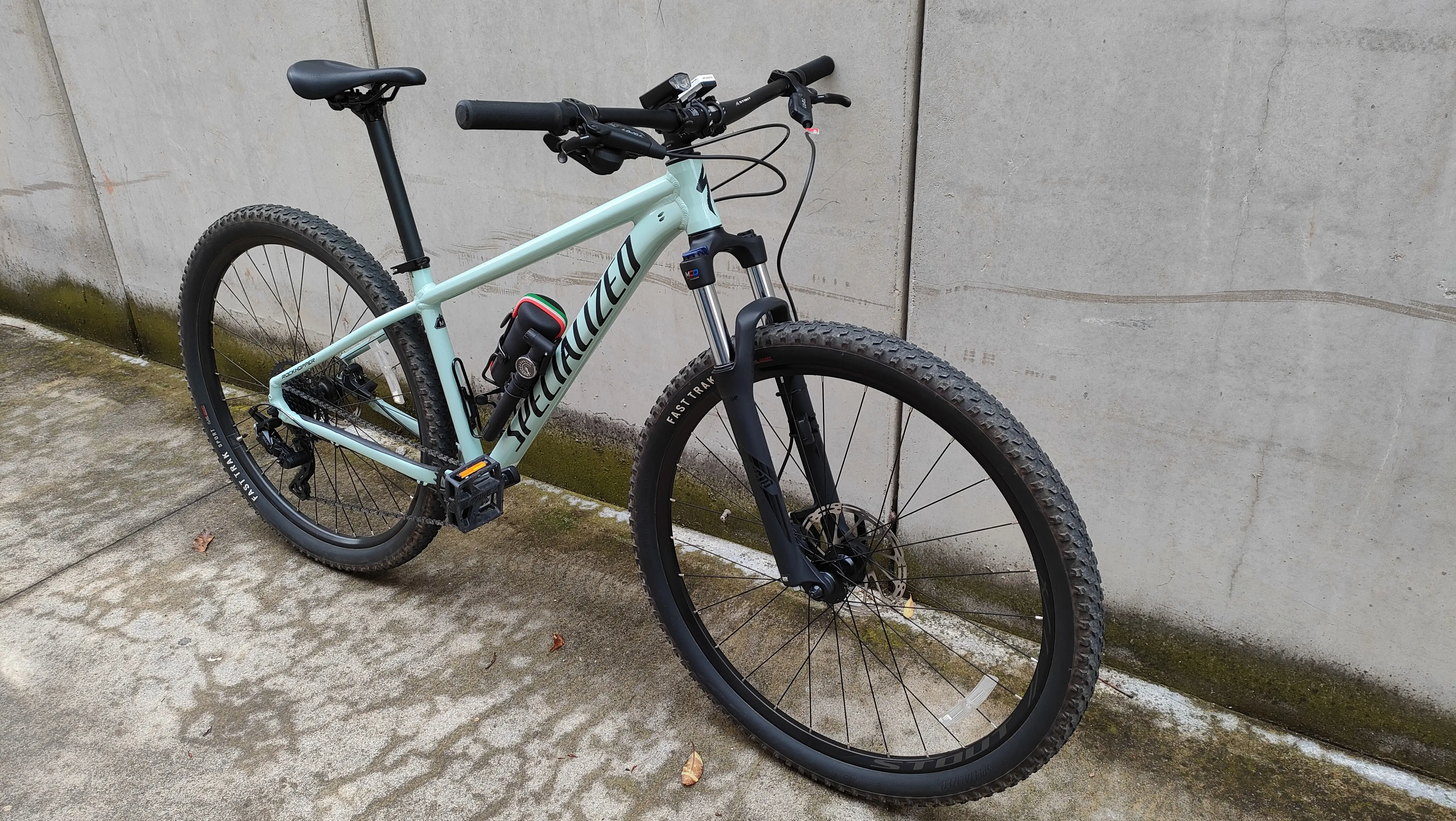 Specialized rockhopper comp discount 27.5