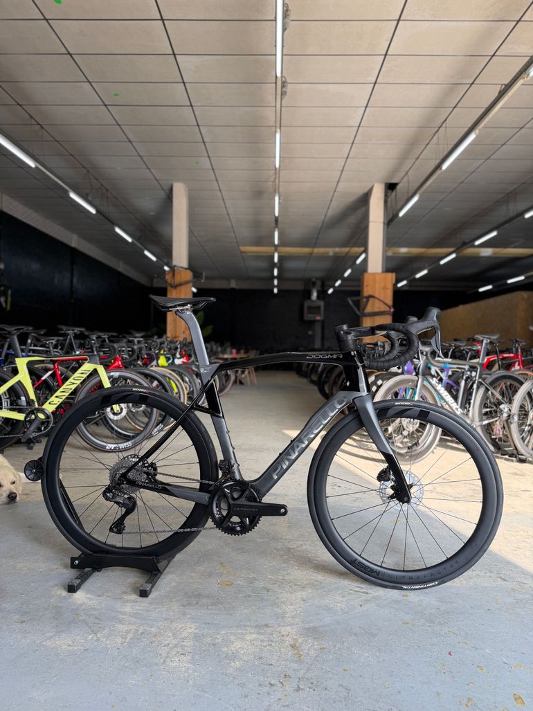 Pinarello DOGMA X DURA ACE Di2 2024