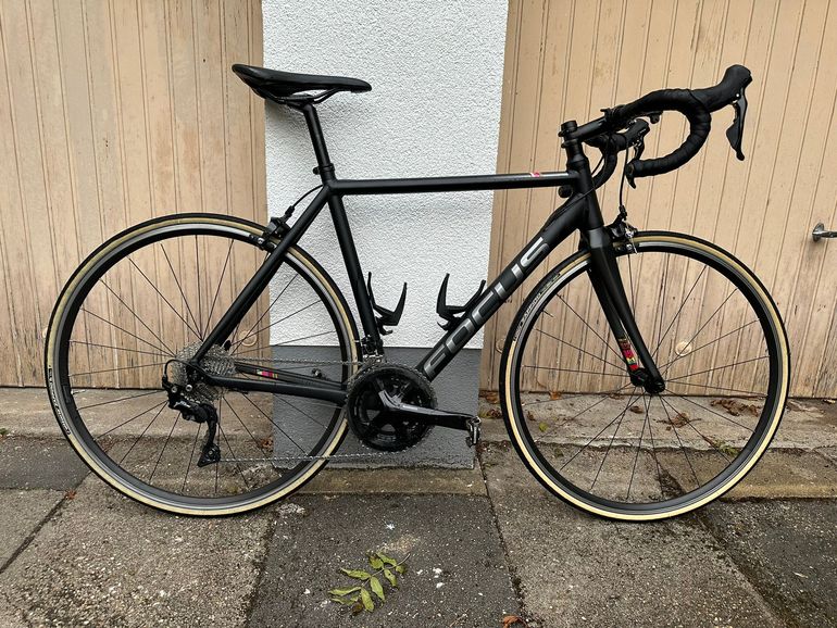 Focus IZALCO RACE 6.9 2020 — Price & Specs | 2BX