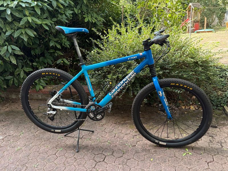 Used Cannondale F700 2002 MTB