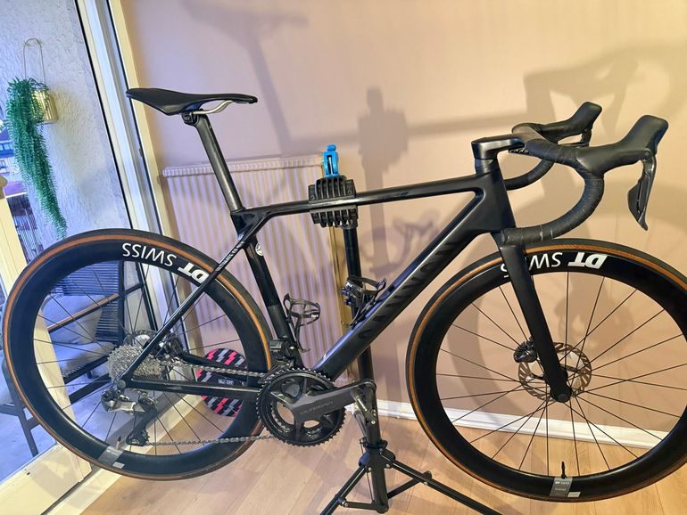 Canyon Ultimate CF SLX 8 Di2 2026 — Price & Specs | 2BX