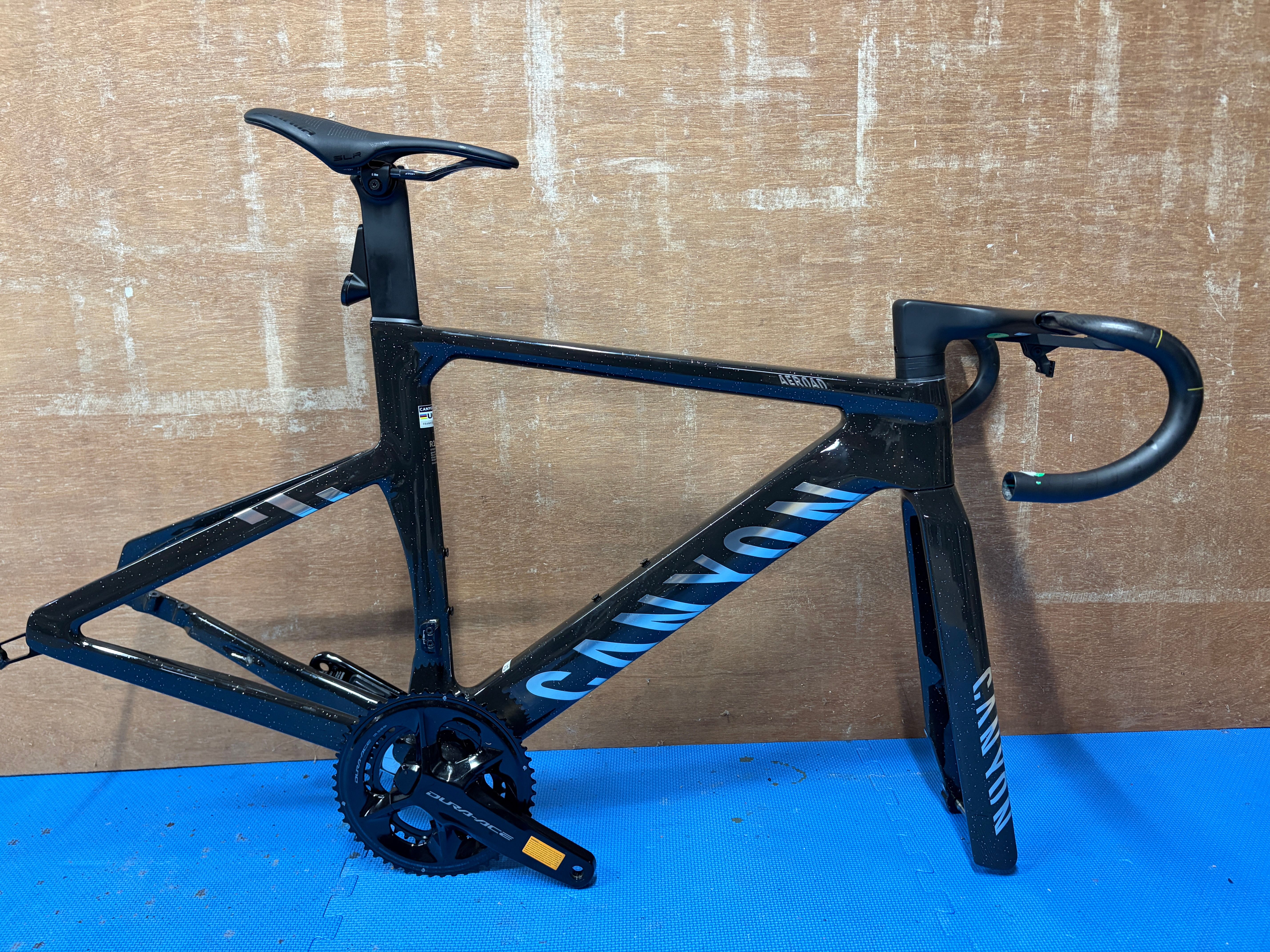 Used Canyon Aeroad CFR Complete Frameset 2025 – $ 4,825 | buycycle