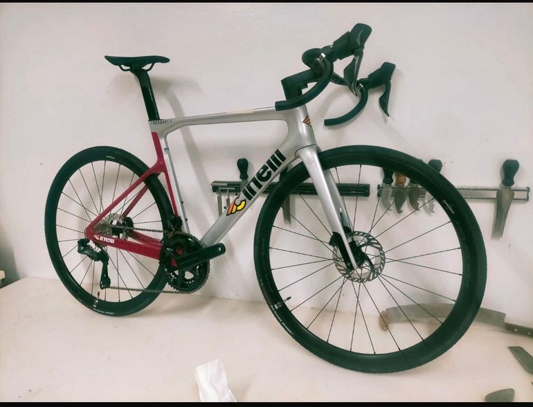 Cinelli PRESSURE II - ULTEGRA DISC DI2 2024
