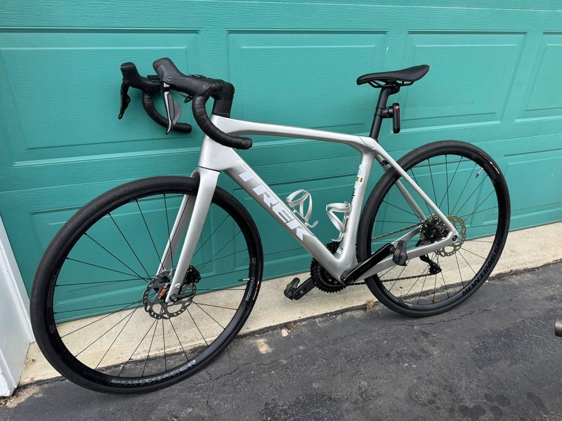 Used Trek Domane SL 6 Gen 4 2025 2025 Road & Gravel