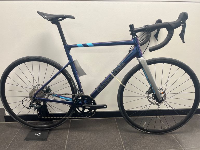 Cannondale CAAD13 Disc Tiagra 2022 — Price & Specs | 2BX