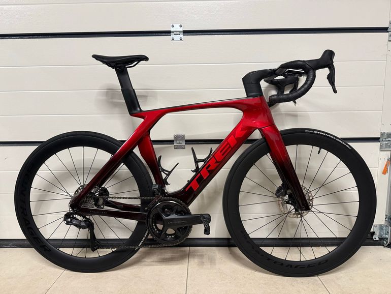 Trek Madone SLR 9 Gen 7 2024