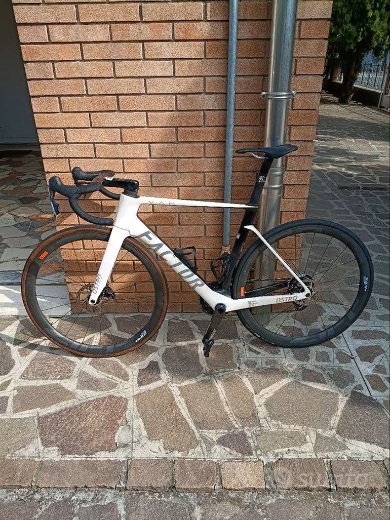 Factor OSTRO VAM - SRAM Force w/ Power Meter 2025