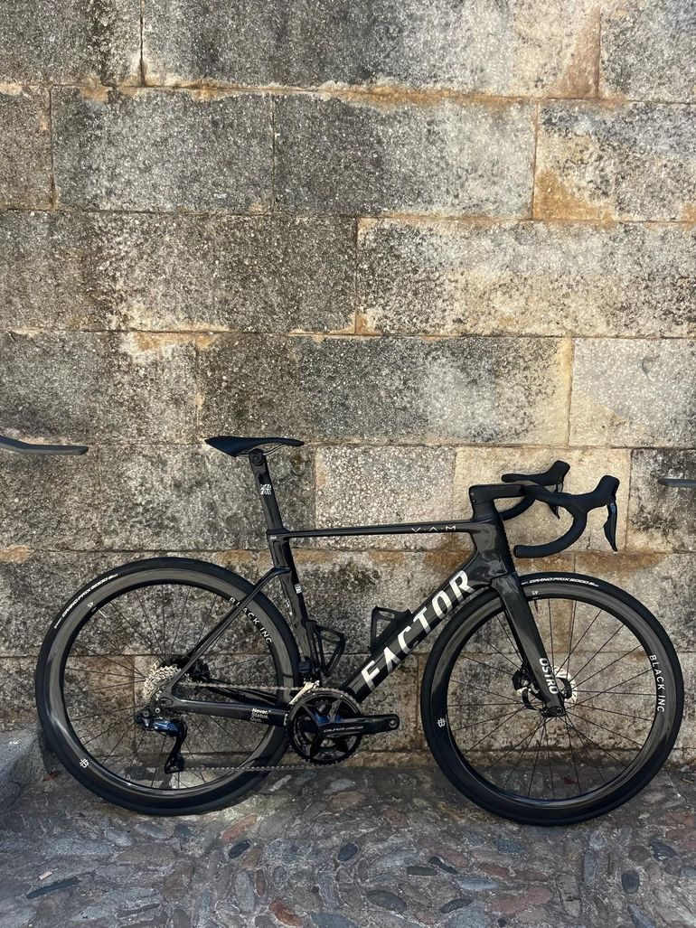 Factor OSTRO VAM - Shimano Dura-Ace 2025