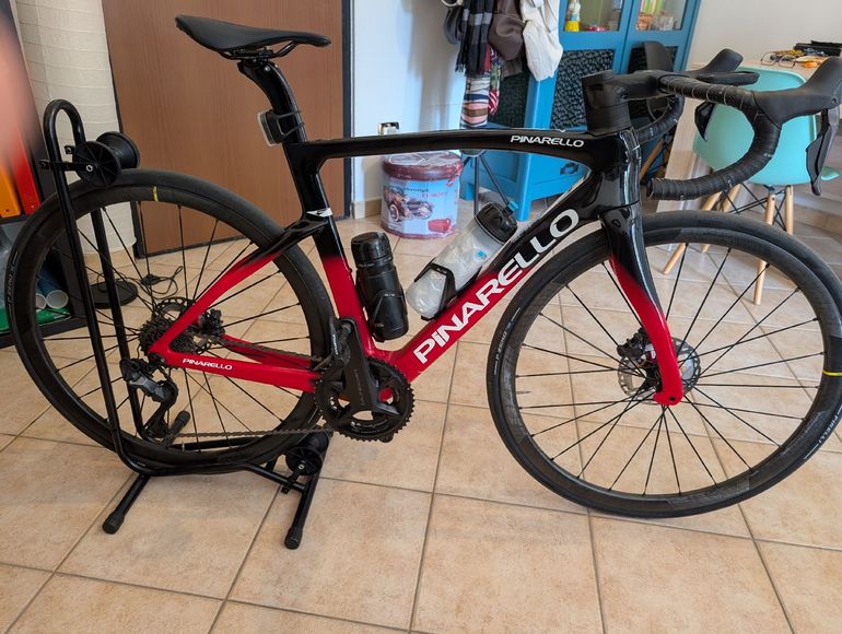 Pinarello F7 ULTEGRA Di2 2023
