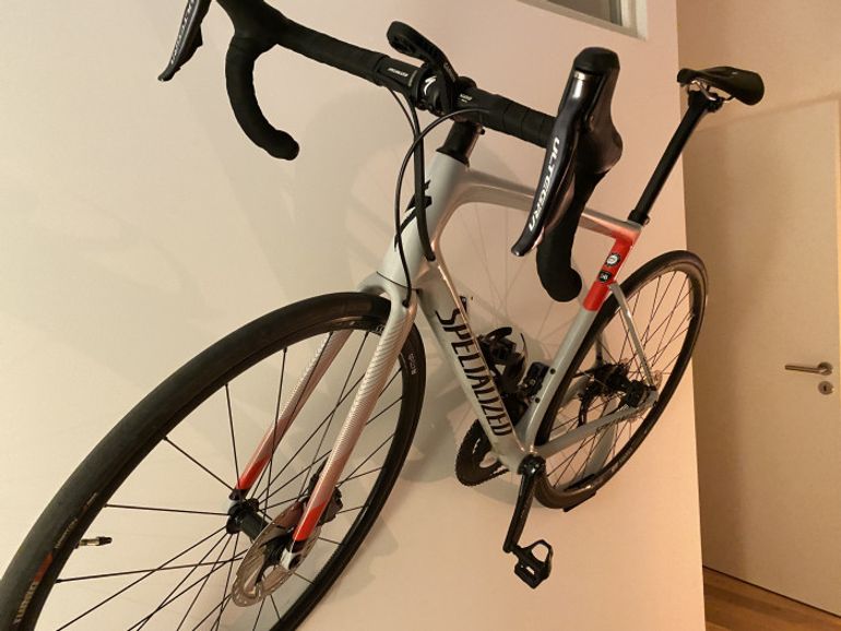 Used Specialized Tarmac SL6 Disc Comp - Ultegra Di2 2020 Road & Gravel — image 2 of 3