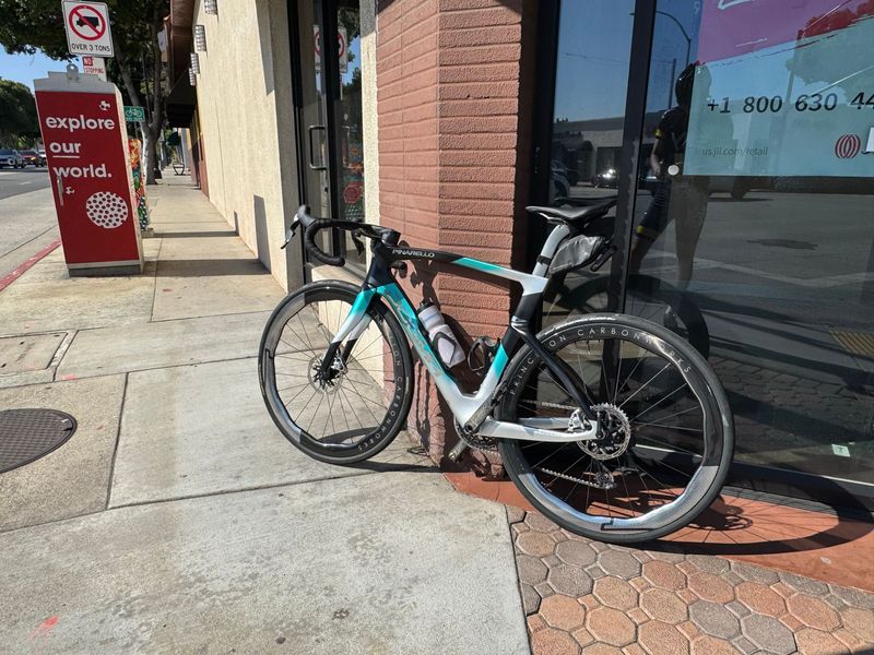 Used Pinarello DOGMA F RED ETAP AXS Disc 2024 2024 Road & Gravel