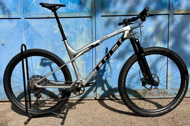 Trek Supercaliber SLR 9.8 XT Gen 2 2025