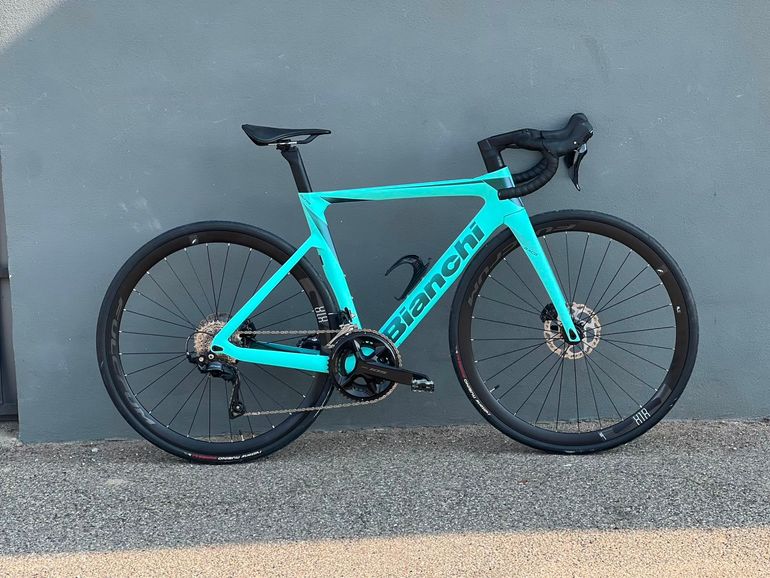 Bianchi Oltre Race 105 Di2 2023