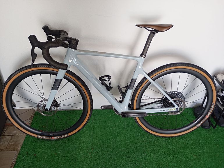 Scott Addict RC 20 2025