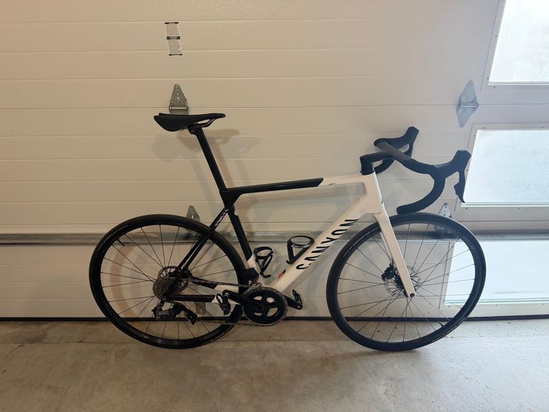 Used Canyon Ultimate CF SL 7 AXS 2024 2024 Road & Gravel
