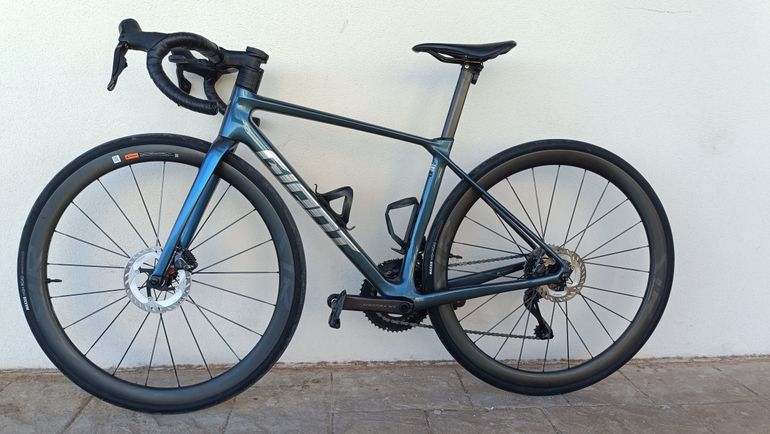 Giant TCR Advanced Pro, Disc 0 Di2 2023 | 2BX