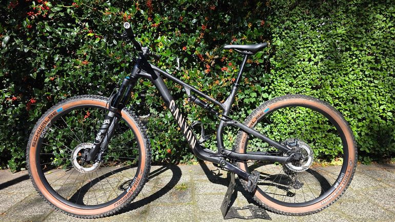 Canyon Neuron CF 7 2021 — Price & Specs | 2BX