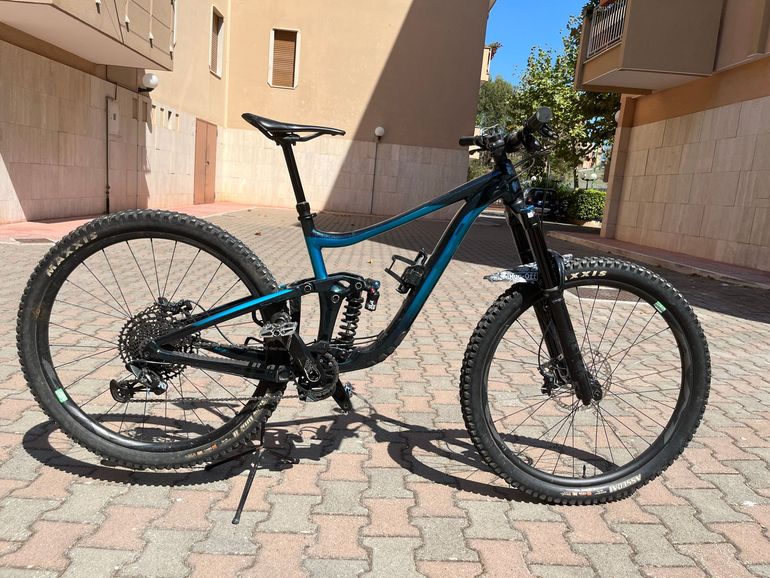 Giant Reign SX 2023