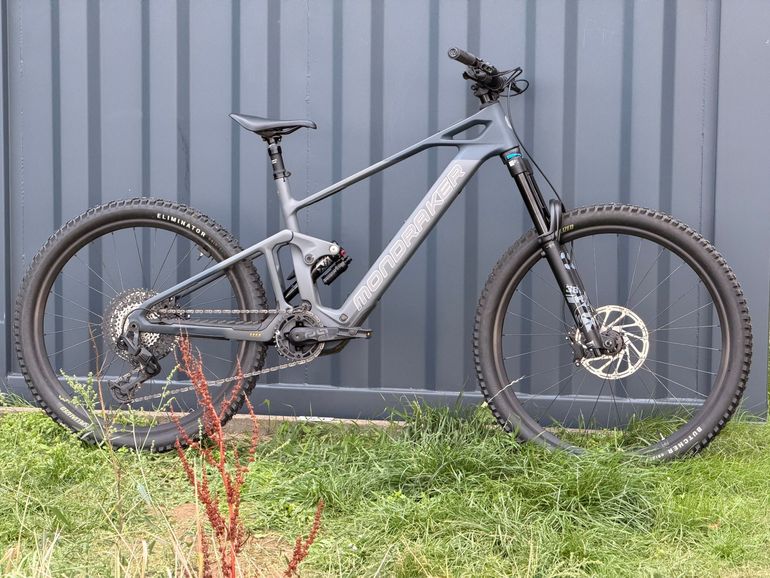 Mondraker SLY R 2025