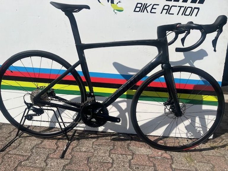 SPECIALIZED TARMAC SL7 SPORT SHIMANO 105 2024