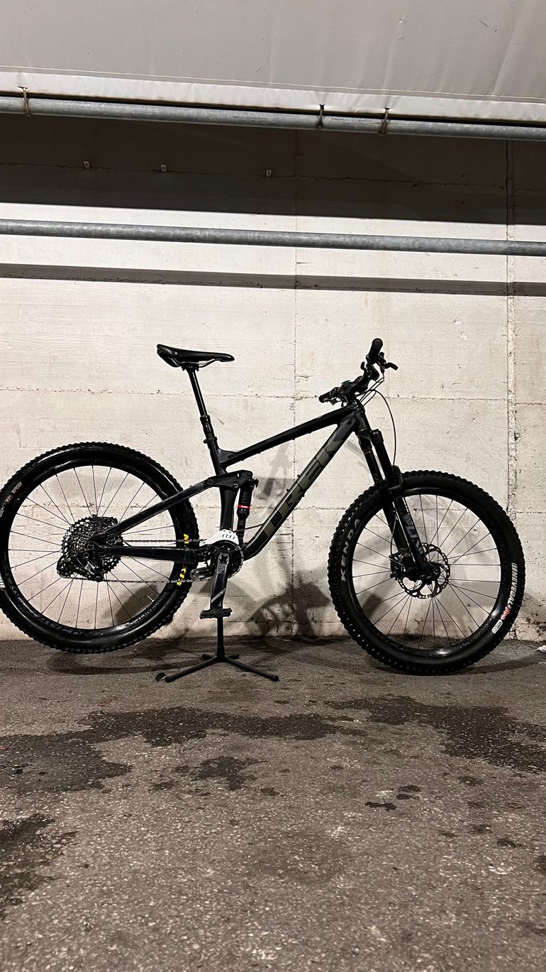 Trek Remedy 8 2022