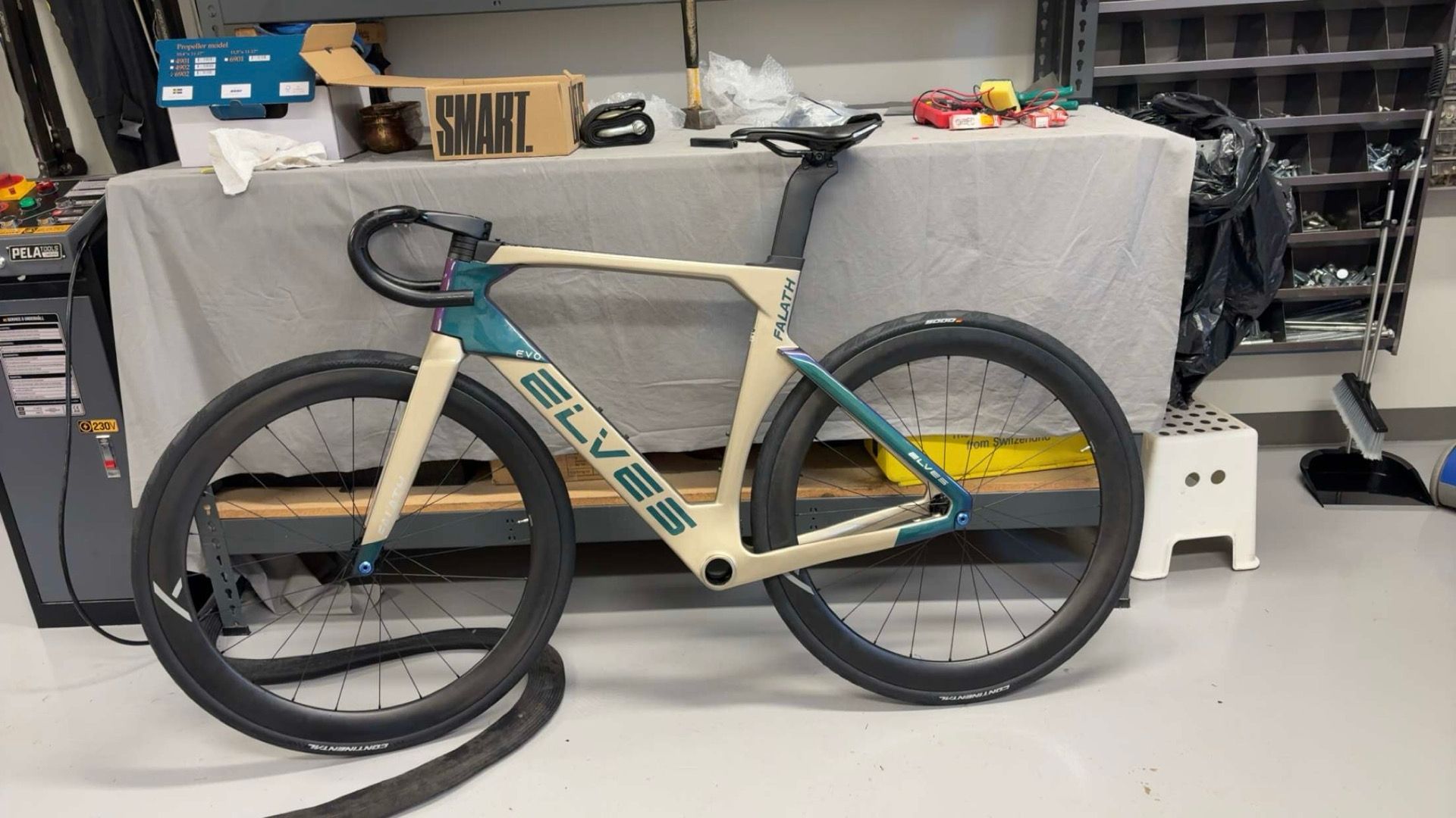 Used Elves Falath Shimano Ultegra Di2 – € 1.775 | buycycle