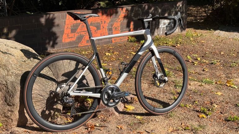 Cannondale SuperSix EVO Neo 2 2021
