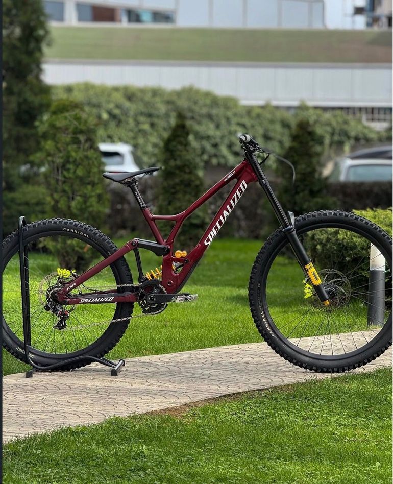 Specialized Demo Race 2023