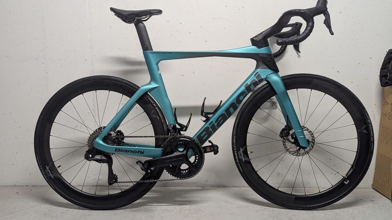 Bianchi Oltre PRO SHIMANO ULTEGRA DI2 2025