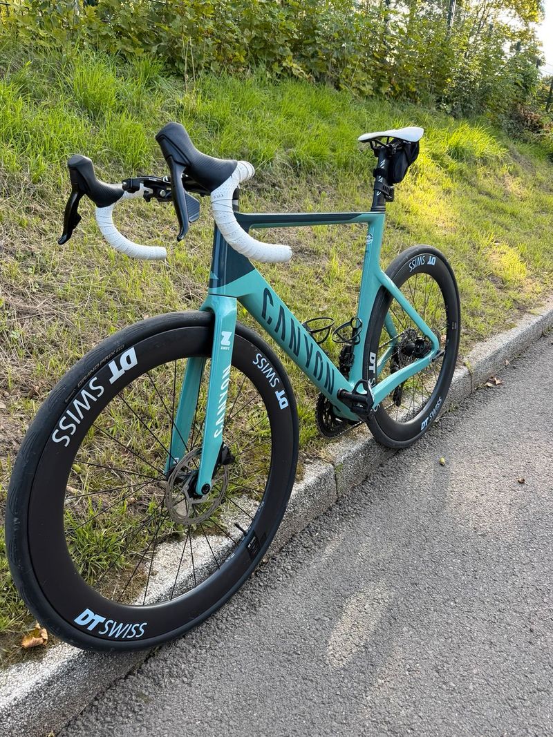 Canyon Aeroad CF SLX 7 2022 Road & Gravel de segunda mano